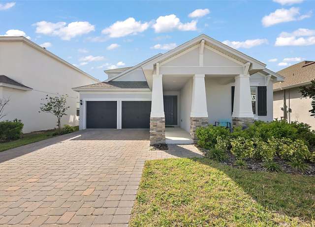 Property at 4439 Davos Dr, Clermont, FL 34711, 4 beds, 3.5 baths