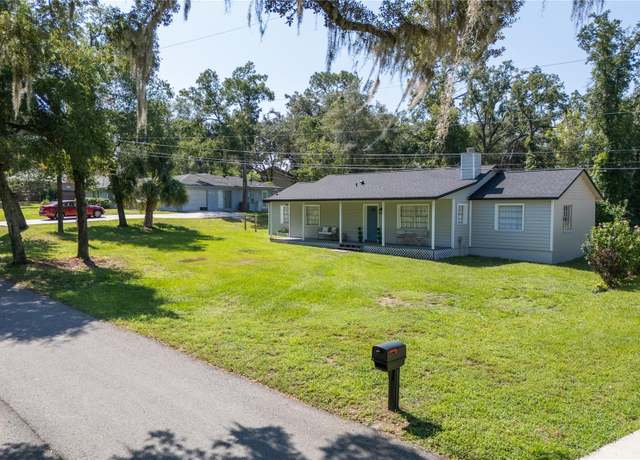 Property at 300 Tangerine St, Altamonte Springs, FL 32701, 4 beds, 2 baths