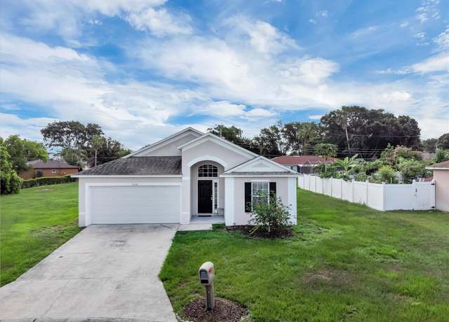 Property at 5424 Moon Valley Dr, Lakeland, FL 33812, 3 beds, 2 baths