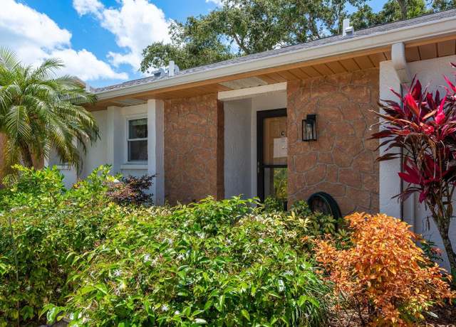 Property at 1065 Tartan Dr Unit C, Palm Harbor, FL 34684, 2 beds, 2 baths