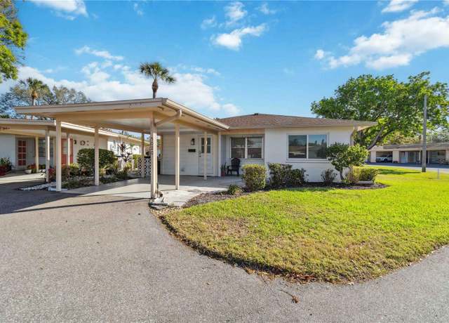 Property at 5020 Live Oak Cir, Bradenton, FL 34207, 2 beds, 2 baths
