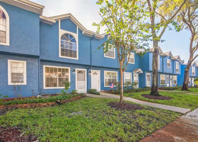 Property at 3390 Fox Hunt Dr, Palm Harbor, FL 34683, 2 beds, 2.5 baths