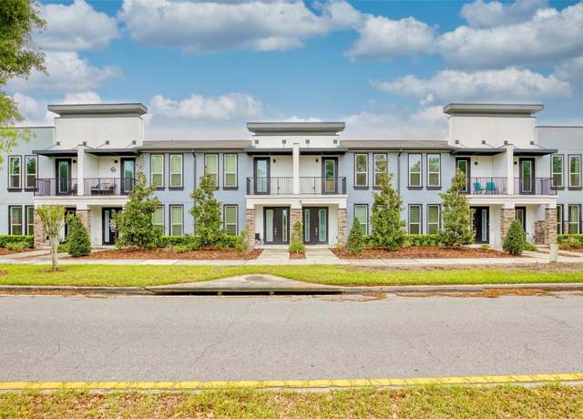 Property at 1700 Houston St, Kissimmee, FL 34743, 3 beds, 2.5 baths