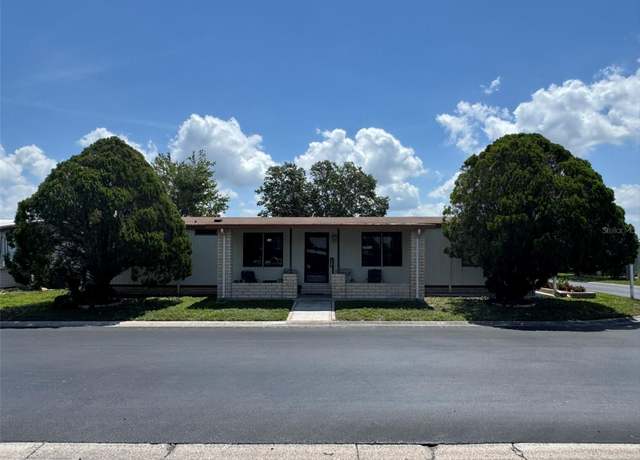 Property at 34300 Countryside Dr, Wesley Chapel, FL 33543, 3 beds, 2 baths