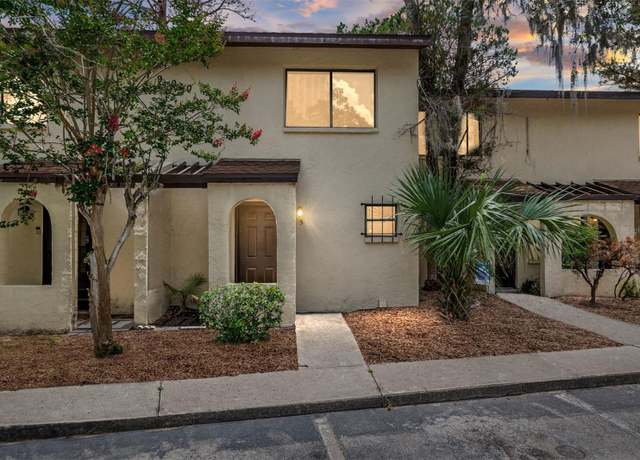 Property at 2735 SW 35th Pl #1905, Gainesville, FL 32608, 2 beds, 2.5 baths