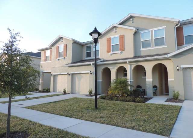 Property at 5123 Crown Haven Dr, Kissimmee, FL 34746, 4 beds, 3.5 baths