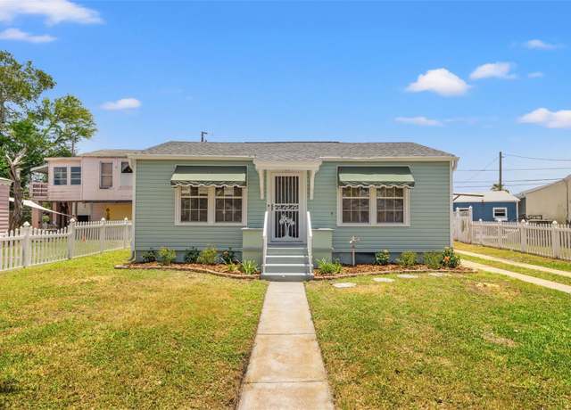 Property at 3940 Miramar Way S, St Petersburg, FL 33705, 2 beds, 1 bath