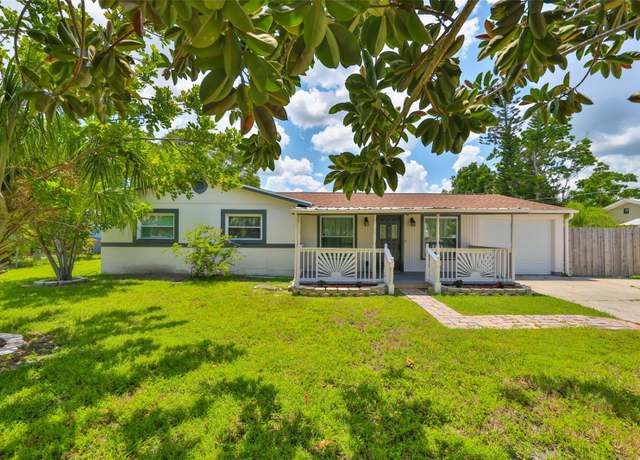 Property at 812 White Heron Blvd, Ruskin, FL 33570, 3 beds, 2 baths