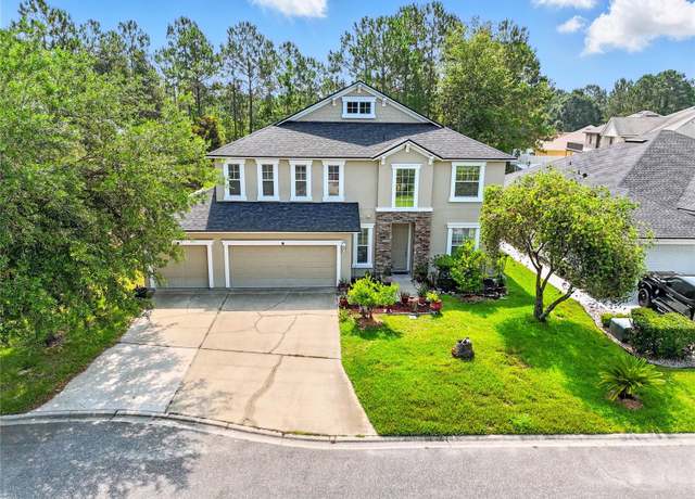Property at 529 Amberwood Ct, Orange Park, FL 32065, 5 beds, 4.5 baths