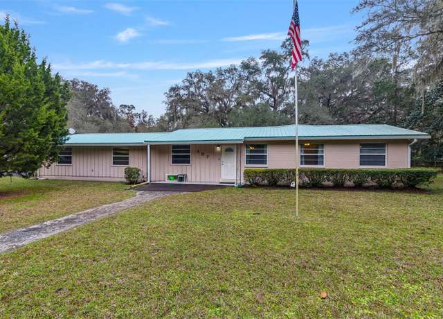 Property at 107 NE Evans Ct, Micanopy, FL 32667, 3 beds, 2 baths