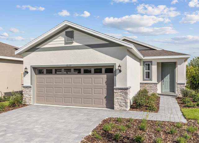 Property at 1249 Atlantic Ave, Fruitland Park, FL 34731, 3 beds, 2.5 baths