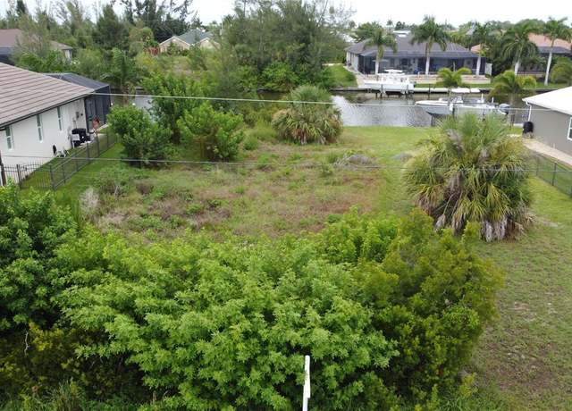 Property at 8356 Tecumseh Cir, Port Charlotte, FL 33981, 3 beds, 2 baths