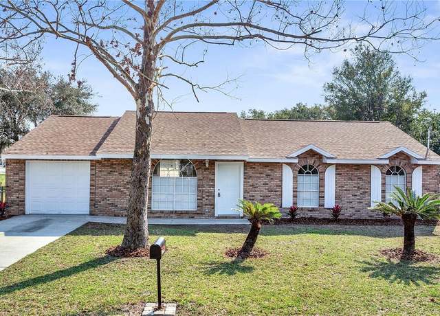 Property at 23940 Oak Ln, Sorrento, FL 32776, 3 beds, 2 baths