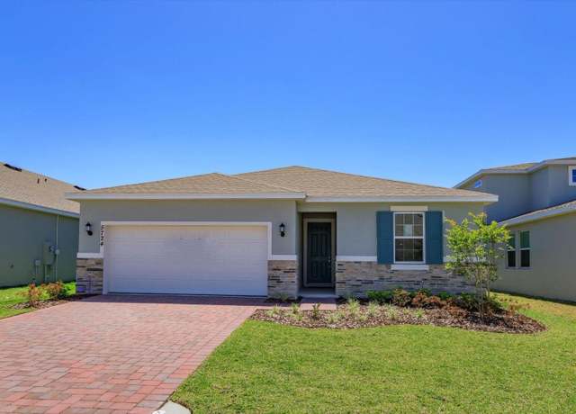 Property at 2923 Supermarine Rd, Tavares, FL 32778, 4 beds, 2 baths