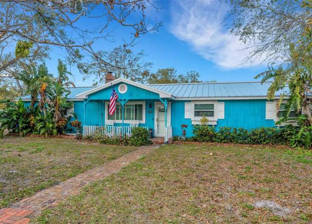 Property at 1000 Michigan Blvd, Dunedin, FL 34698, 3 beds, 2 baths