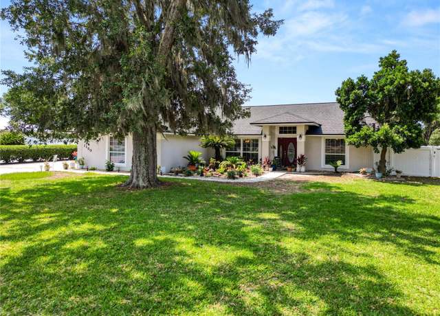 Property at 1130 Ewell Rd, Lakeland, FL 33811, 3 beds, 2.5 baths