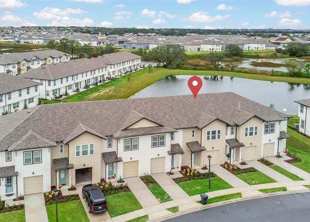 Property at 730 Longboat Dr, Davenport, FL 33896, 3 beds, 2.5 baths
