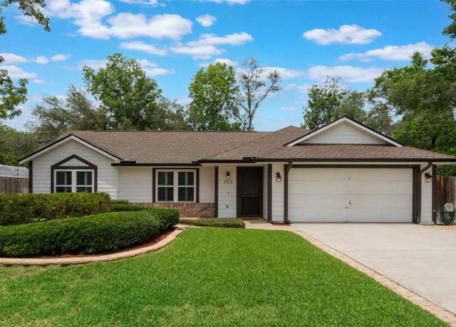 Property at 352 Inglenook Cir, Winter Springs, FL 32708, 4 beds, 2 baths