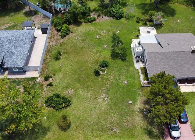 Property at 113 Bayside Dr, Palm Coast, FL 32137