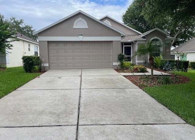 Property at 4012 Capland Ave, Clermont, FL 34711, 2 beds, 2 baths