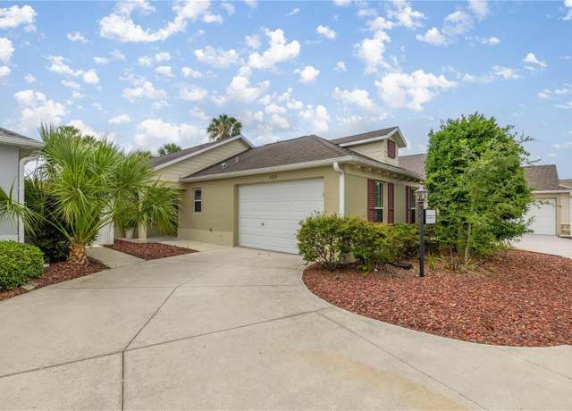 Property at 1204 Flamingo Pl, The Villages, FL 32162, 3 beds, 2 baths