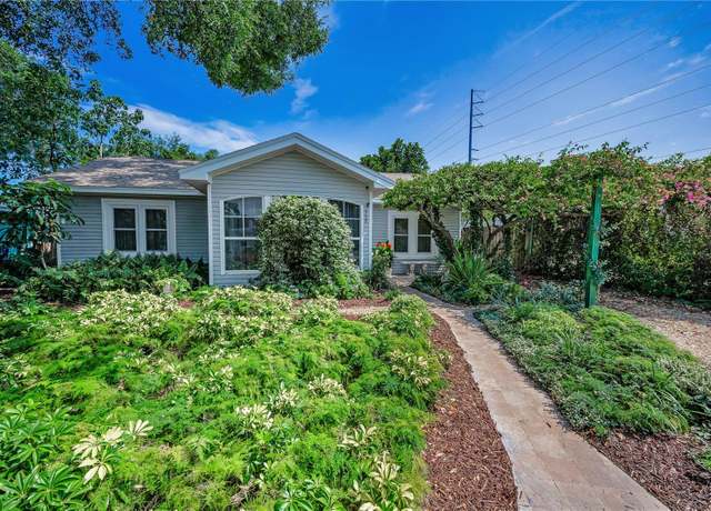 Property at 546 Orangewood Dr, Dunedin, FL 34698, 3 beds, 2 baths