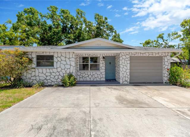 Property at 1726 York St S, Gulfport, FL 33707, 3 beds, 1.5 baths