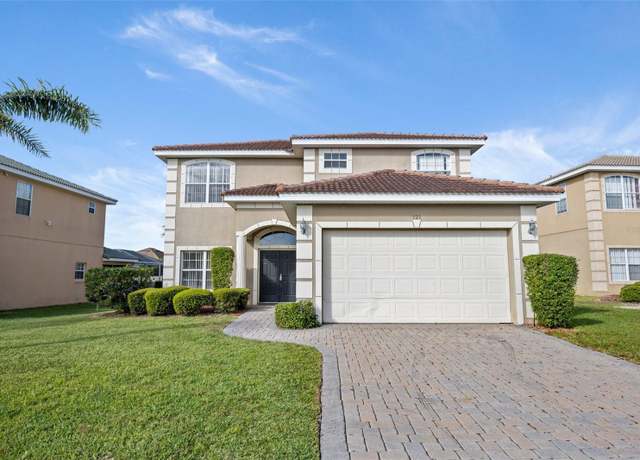Property at 121 Vista Dr, Davenport, FL 33897, 5 beds, 4 baths