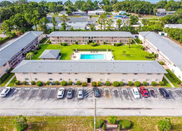 Property at 1100 E Caroline St #204, Tavares, FL 32778, 1 bed, 1 bath