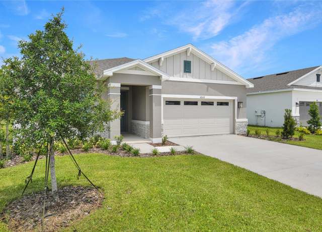 Property at 4060 Bannock Ave, Tavares, FL 32778, 4 beds, 3 baths