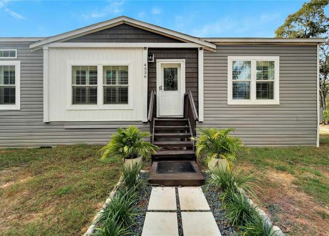 Property at 4536 N Elm Dr, Crystal River, FL 34428, 4 beds, 2 baths