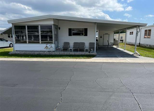 Property at 610 Queen Palm St, Largo, FL 33778, 2 beds, 2 baths