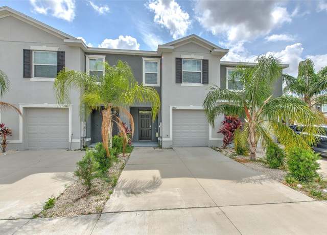 Property at 2882 Peony Prairie Ln, Wesley Chapel, FL 33543, 3 beds, 2.5 baths