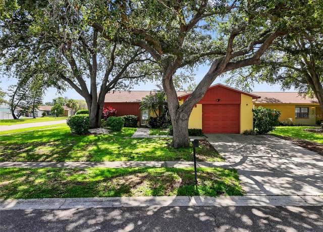 Property at 907 Old Field Dr, Brandon, FL 33511, 3 beds, 2 baths