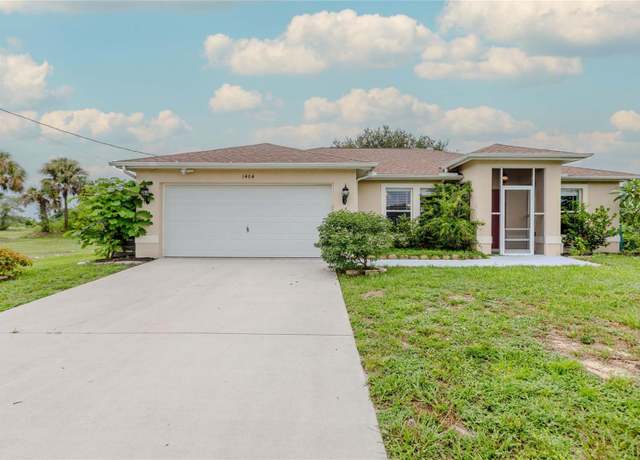 Property at 1404 Curtis Ave S, Lehigh Acres, FL 33976, 3 beds, 2 baths