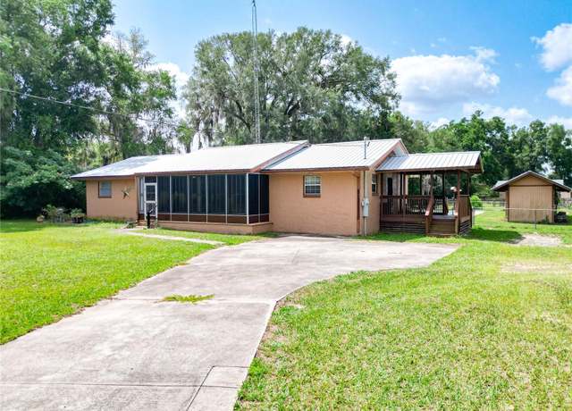 Property at 3040 NE 97th Street Rd, Anthony, FL 32617, 4 beds, 2 baths