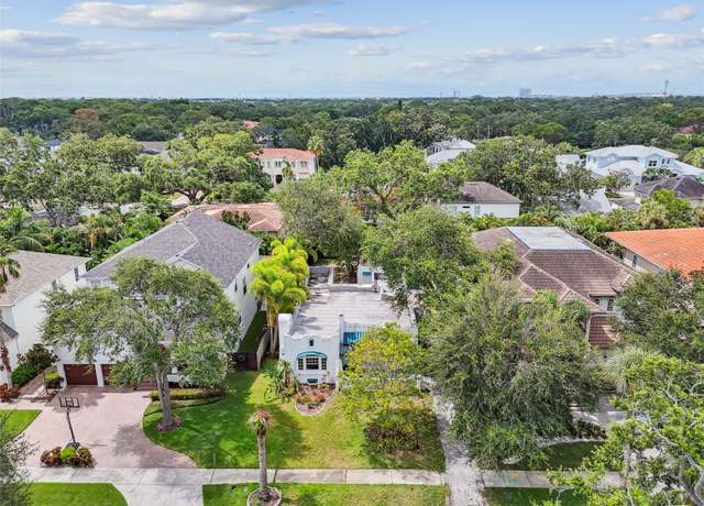 Property at 4616 W Lamb Ave, Tampa, FL 33629, 3 beds, 2 baths