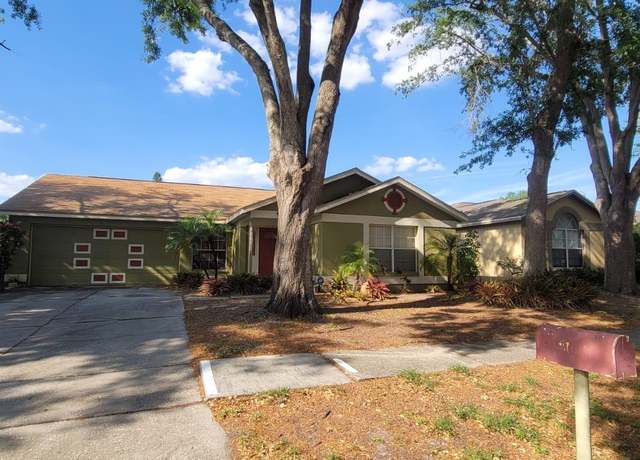 Property at 1810 Rudder Dr, Valrico, FL 33594, 3 beds, 2 baths