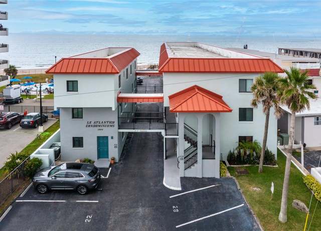 Property at 1404 N Atlantic Ave #10, Daytona Beach, FL 32118, 2 beds, 1 bath