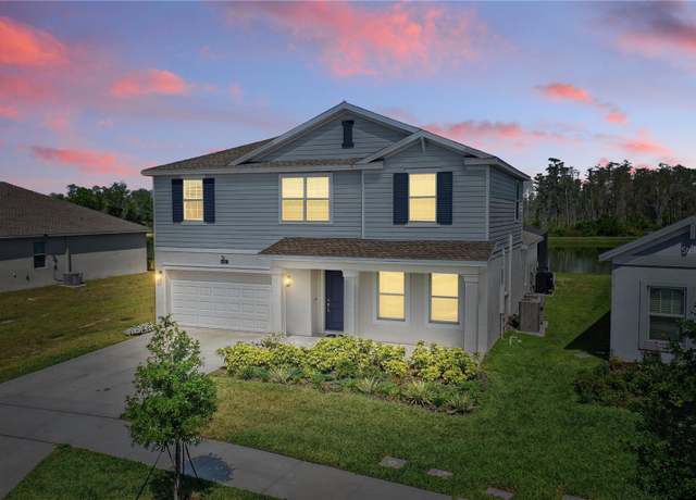Property at 4307 Pebbles Throw Dr, Kissimmee, FL 34746, 5 beds, 2.5 baths