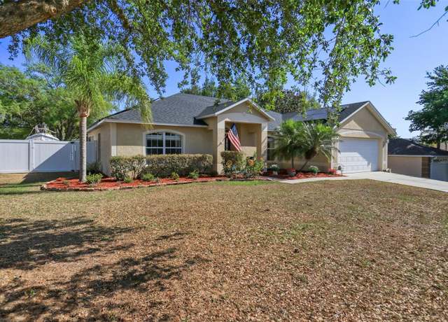 Property at 149 Southern Breeze Dr, Minneola, FL 34715, 3 beds, 2 baths