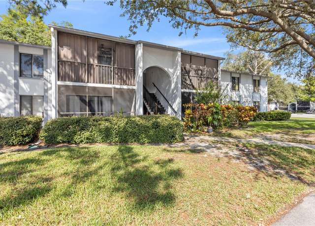 Property at 1258 Pine Ridge Cir W Unit H2, Tarpon Springs, FL 34688, 3 beds, 2 baths