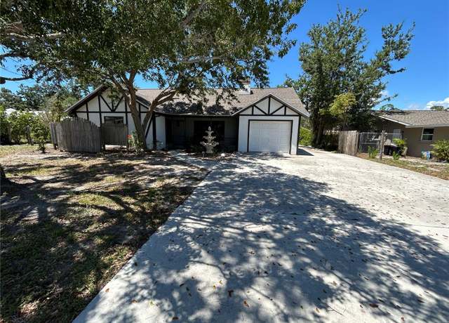 Property at 1500 Crest Dr, Englewood, FL 34223, 2 beds, 2 baths