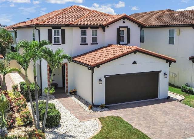 Property at 10168 Grand Oak Cir, Madeira Beach, FL 33708, 4 beds, 2.5 baths