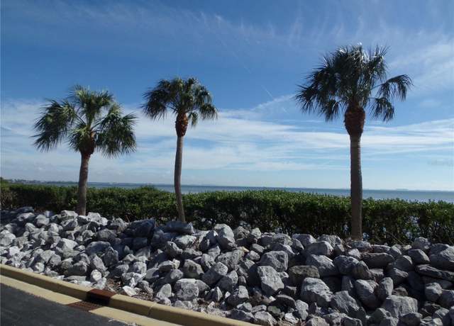 Property at 4555 Bay Club Dr #22, Bradenton, FL 34210, 2 beds, 2 baths