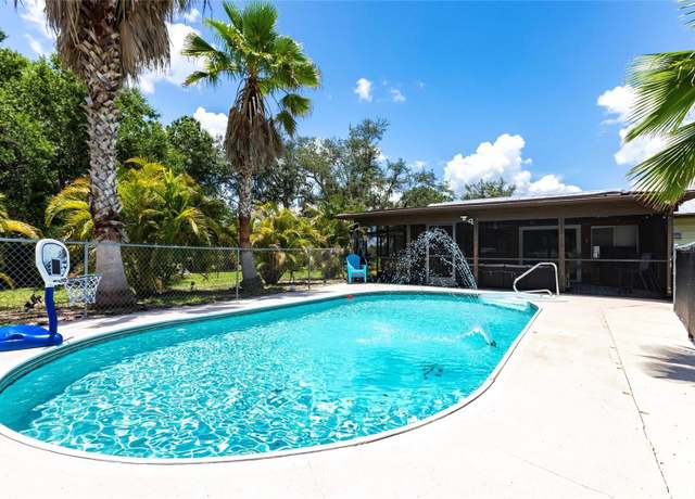 Property at 8513 Heister St, Punta Gorda, FL 33982, 3 beds, 2 baths