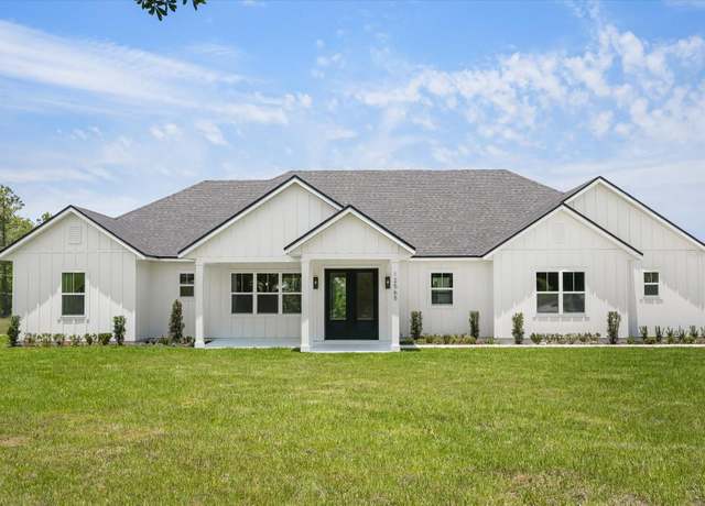 Property at 12565 Cynthia Ln, Clermont, FL 34715, 4 beds, 3.5 baths