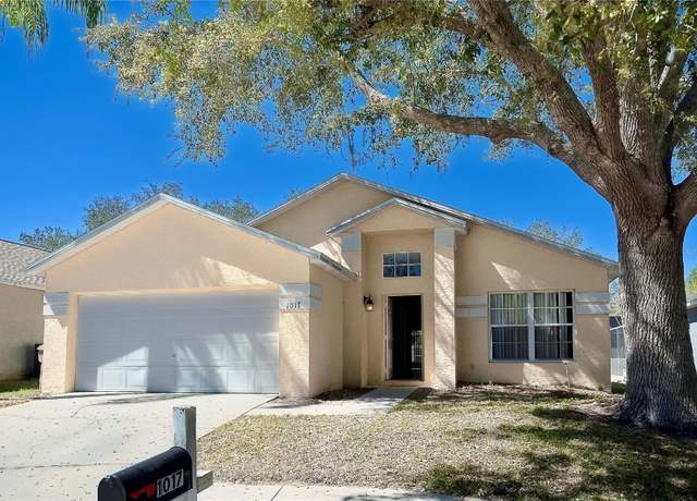 Property at 1017 Winding Water Way, Clermont, FL 34714, 5 beds, 3 baths
