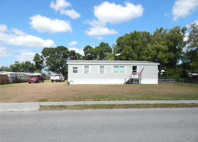 Property at 900 Columbia Ave, St Cloud, FL 34769, 3 beds, 2 baths