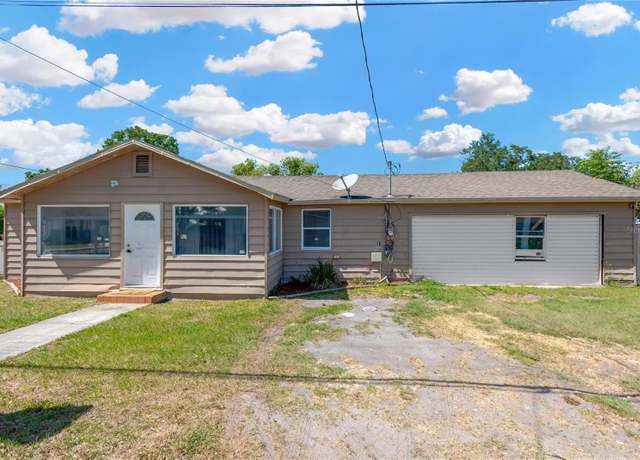 Property at 211 NW 8th St, Mulberry, FL 33860, 3 beds, 2 baths